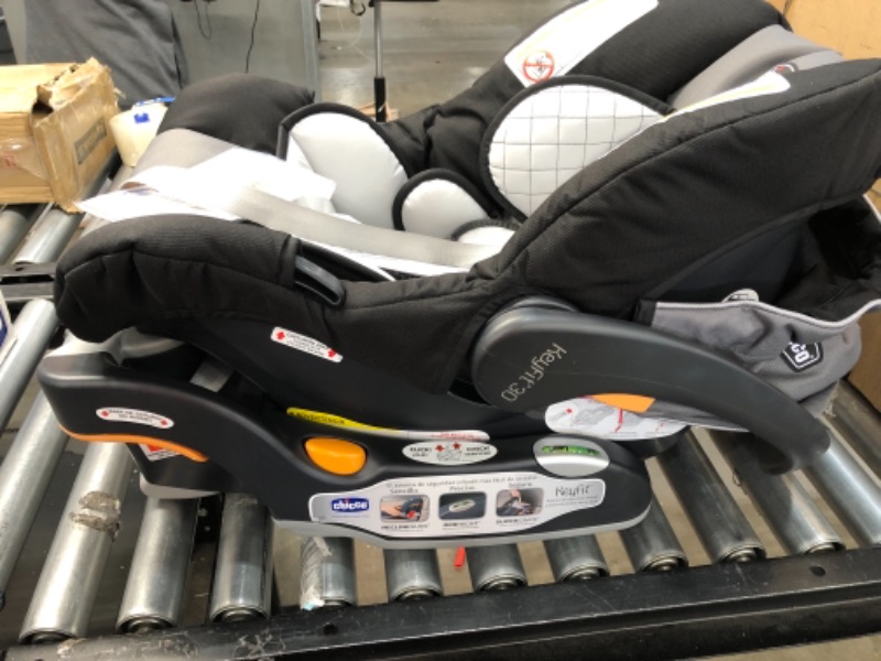 Photo 3 of Chicco KeyFit 30 Infant Car Seat, Orion