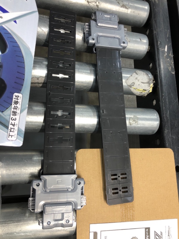 Photo 1 of Bandai Kamen Rider Zi-O Ziku Driver and Ridewatch Replica | Bandai | GameStop
