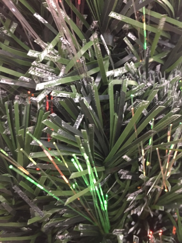Photo 1 of 7ft Fiber Optic Christmas Tree
