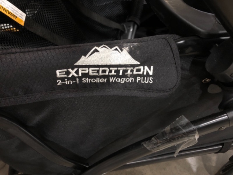 Photo 3 of Expedition® 2-in-1 Stroller Wagon PLUS
