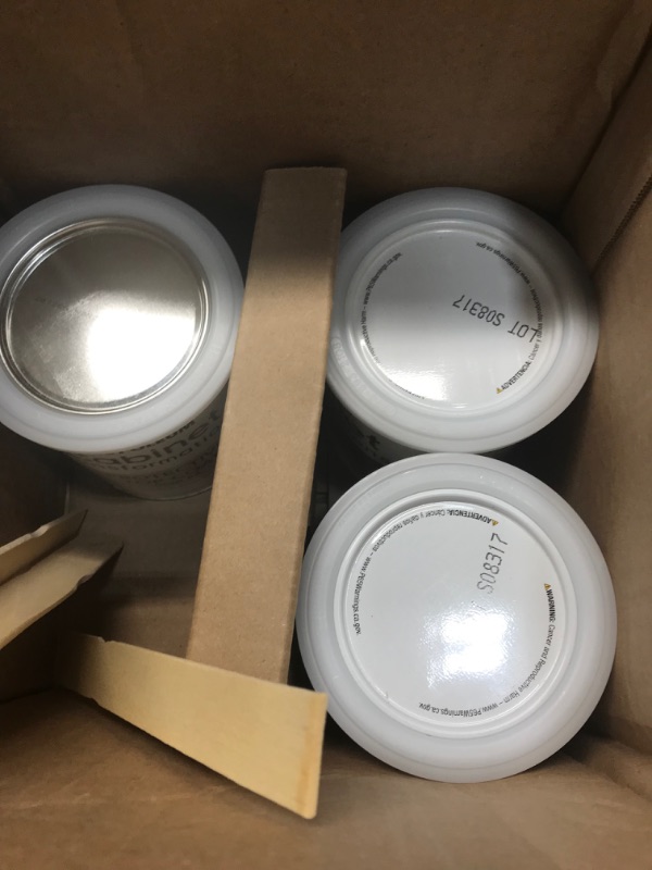 Photo 4 of 1 qt. Pure White Cabinet Small Kit
