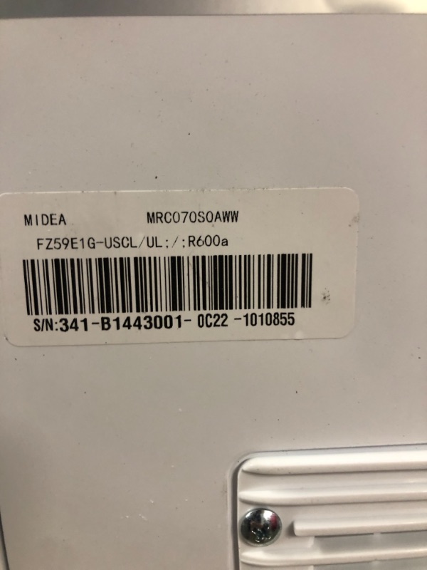 Photo 3 of ****PARTS ONLY**** Midea MRC070S0AWW Chest Freezer, 7.0 Cubic Feet, White