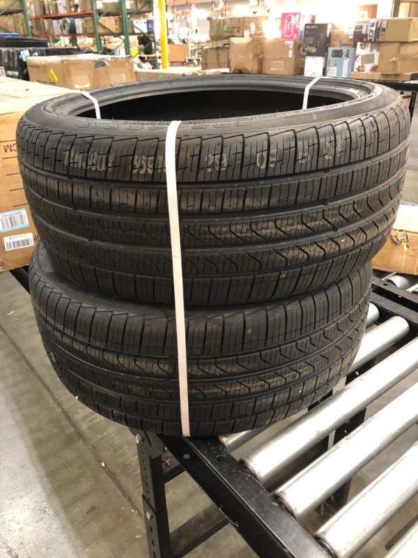 Photo 4 of 235/40R19 Pirelli Cinturato P7 All Season Plus 2 Ultra High Performance - XL 96V
SET OF 4 