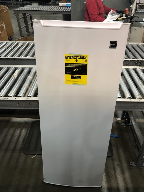 Photo 6 of **PARTS ONLY**
RCA 6.5 Cu ft. Upright Freezer, White, RFRF690
