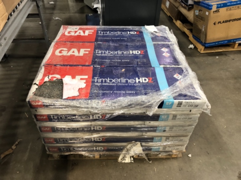 Photo 5 of **PALLET OF 27 PACKAGES**
Timberline HDZ Barkwood Laminated High Definition Shingles (33.33 sq. ft. per Bundle) 