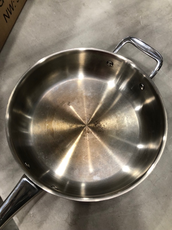 Photo 3 of *USED*
Duxtop Whole-Clad Tri-Ply Stainless Steel Saute Pan with Lid, 3 Quart, Kitchen Induction Cookware
