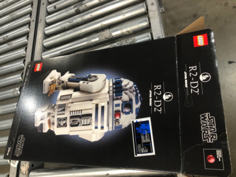 Photo 3 of LEGO Star Wars R2-D2 75308 Collectible Building Toy, New 2021 (2,314 Pieces)
