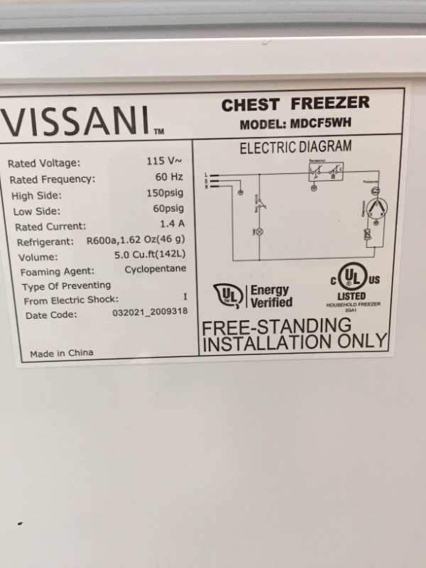 Photo 6 of 5 cu. ft. Manual Defrost Chest Freezer in White
