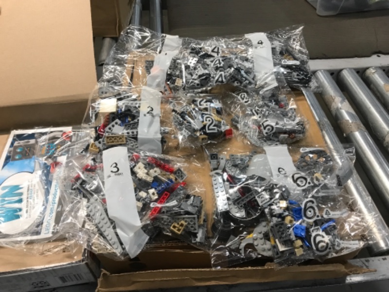 Photo 2 of LEGO Star Wars: The Mandalorian The Razor Crest 75292 Exclusive Building Kit, New 2020 (1,023 Pieces)