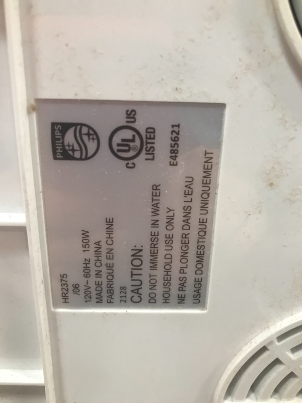 Photo 1 of ***PARTS ONLY***Philips Pasta and Noodle Maker Plus, Large, HR2375/06 with Philips Avance Collection 4-in 1 Angel Hair, Pappardelle, Thick Spaghetti & Tagliatelli, One size, White
