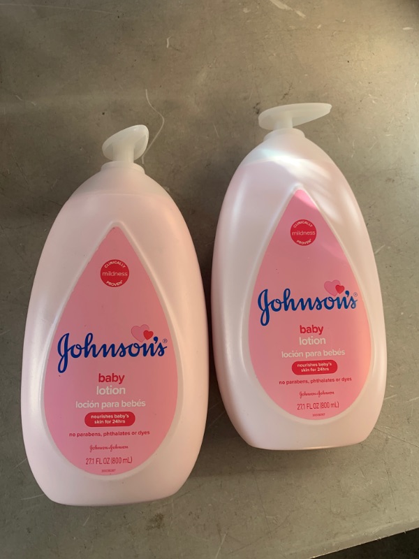 Photo 2 of Johnson's Moisturizing Pink Baby Lotion with Coconut Oil, Gentle, Nourishing & Hydrating Baby Body Lotion, Hypoallergenic, Paraben-Free, Sulfate-Free, Dye-Free, Phthalate-Free, 27.1 fl. oz
AS IS 2CT