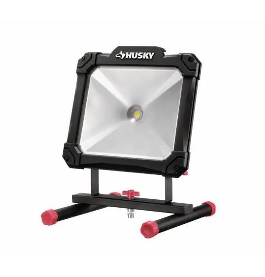 Photo 1 of Husky
5000lm LED Portable Work Light