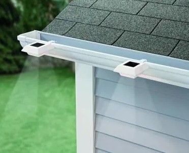 Photo 1 of Hampton Bay
Solar Powered Integrated LED White Roof Gutter Light (4-Pack)