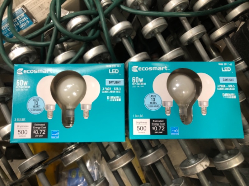 Photo 2 of EcoSmart
60-Watt Equivalent G16.5 ENERGY STAR and CEC Title 20 Dimmable Filament LED Light Bulb Daylight (3-Pack)
2 PACK
