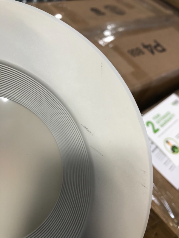 Photo 3 of Sunco Lighting 12 Pack 5/6 Inch LED Recessed Downlight, Baffle Trim, Dimmable, 13W=75W, 3000K Warm White, 1050 LM, Damp Rated, Simple Retrofit Installation - UL + Energy Star
AS IS USED, MINOR COSMETIC DAMAGE PLEASE SEE PHOTOS 