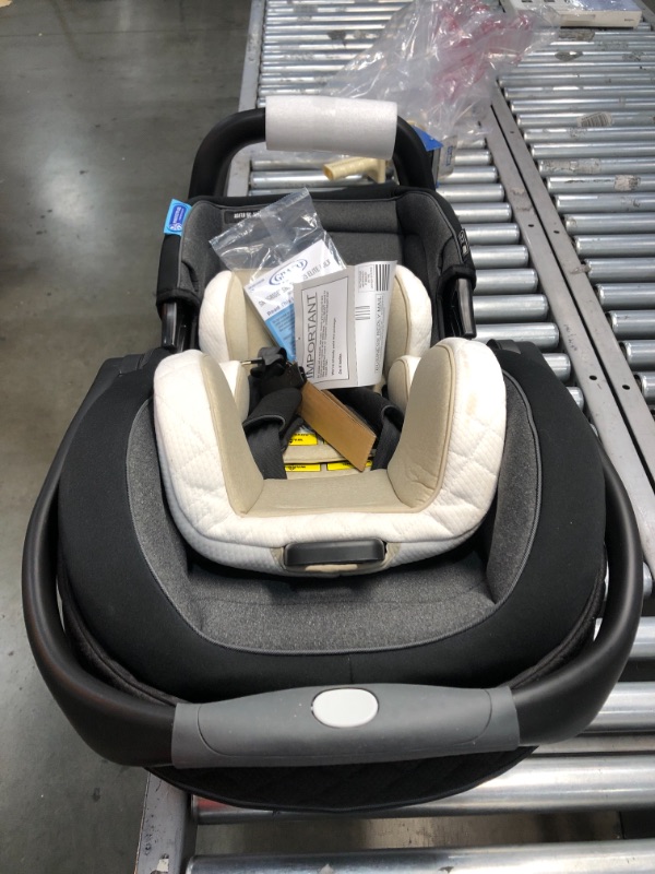 Photo 3 of GRACO SnugFit 35 Elite Infant Car Seat Baby Car Seat with Anti Rebound Bar, Pierce 27.5 x 17.5 x 25.5 inches

