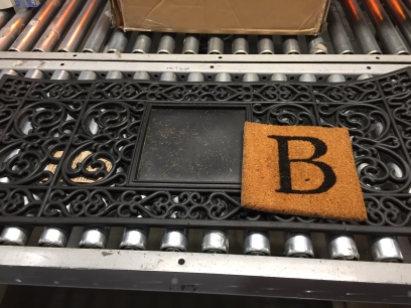 Photo 3 of 17 in. x 41 in. Rubber Monogrammed B Door Mat
