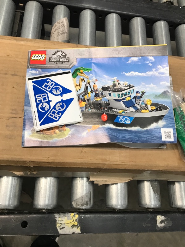 Photo 3 of MISSING COMPONENTS**LEGO Jurassic World Baryonyx Dinosaur Boat Escape 76942 Building Kit; Cool Toy Playset for Creative Kids; New 2021 (308 Pieces)
Dimensions: 18.898 inches (L) x 11.102 inches (W) x 2.913 inches (H)