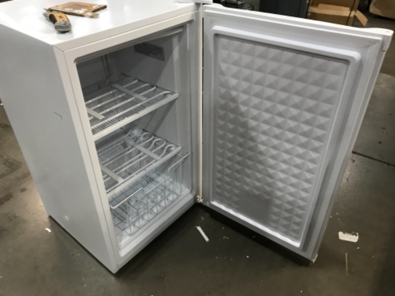 Photo 2 of **PARTS ONLY ***Midea WHS-109FW1 Upright Freezer, 3.0 Cubic Feet, White
