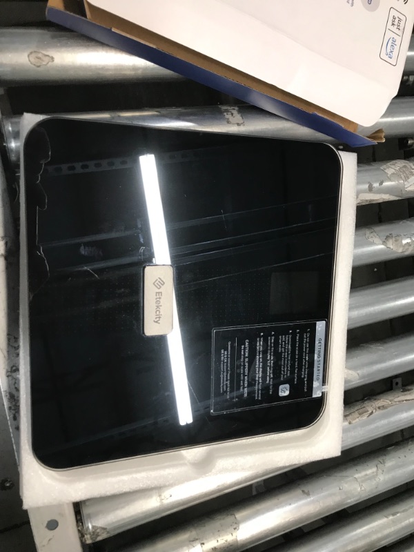 Photo 4 of Etekcity Apex Smart WiFi Body Fat Scale, Digital Bluetooth Bathroom Scale for Body Weight, BMI, Heart Rate, Water Weight, with Pregnancy & Baby Mode,
- Previously opened 
