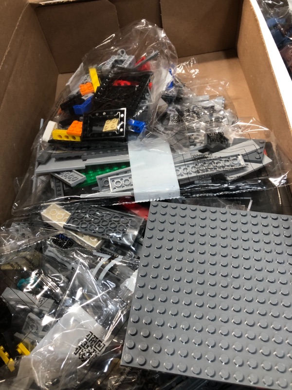 Photo 1 of LEGO Nintendo Entertainment System Building Kit 71374