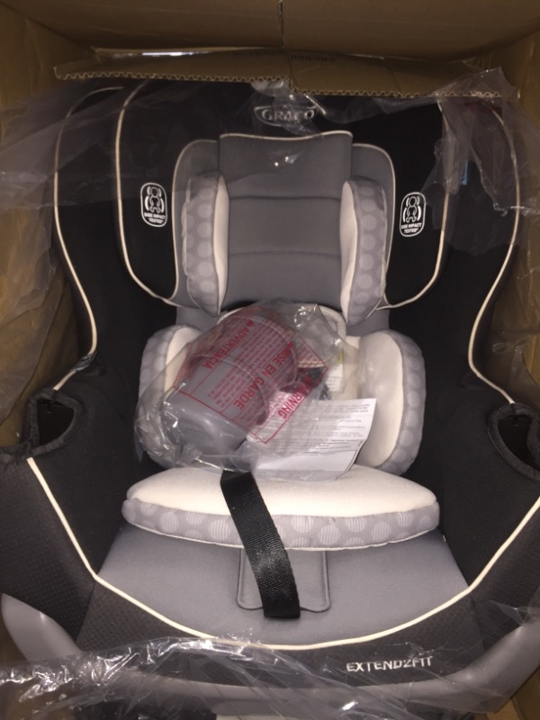 Photo 2 of Graco - Extend2Fit Convertible Car Seat, Davis