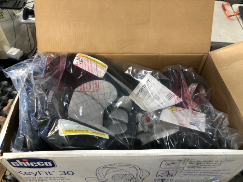 Photo 1 of Chicco KeyFit 30 Infant Car Seat, Orion