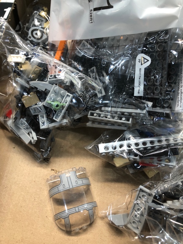 Photo 4 of LEGO Star Wars: The Mandalorian The Razor Crest 75292 Exclusive Building Kit, New 2020 