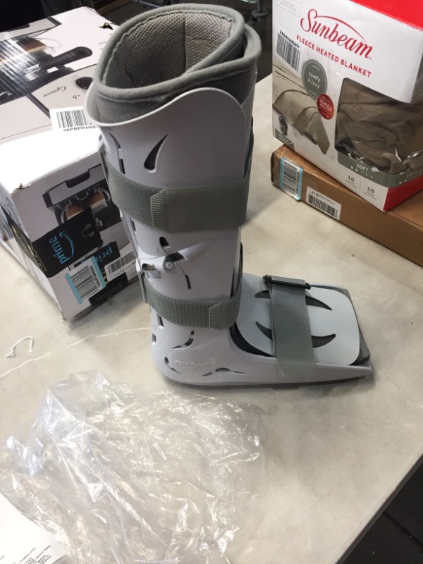 Photo 2 of Aircast FP (Foam Pneumatic) Walker Brace/Walking Boot