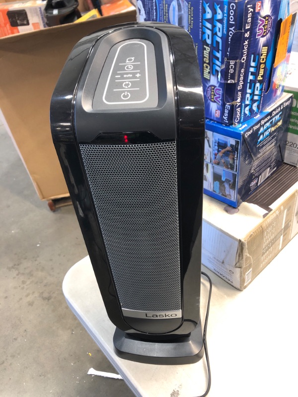 Photo 1 of Lasko Tower 22 in. Electric Ceramic Oscillating Space Heater

//TESTED AND FUNCTIONAL 