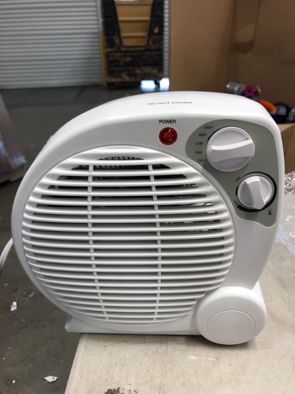 Photo 2 of 1500-Watt Electric Fan Forced Portable Heater, White

//TESTED AND FUNCTIONAL 