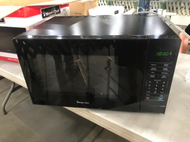 Photo 2 of Magic Chef
1.1 cu. ft. Countertop Microwave in Black with Gray Cavity