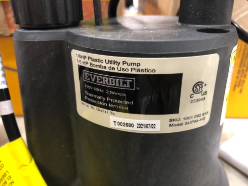 Photo 3 of 1/6 HP Plastic Submersible Utility Pump