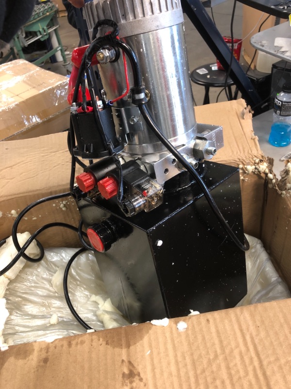Photo 1 of Fisters Hydraulic Power Unit 15 Quart Double Acting Hydraulic Pump DC 12V Power Unit Metal Reservoir for Dump Trailer Car Lifting
