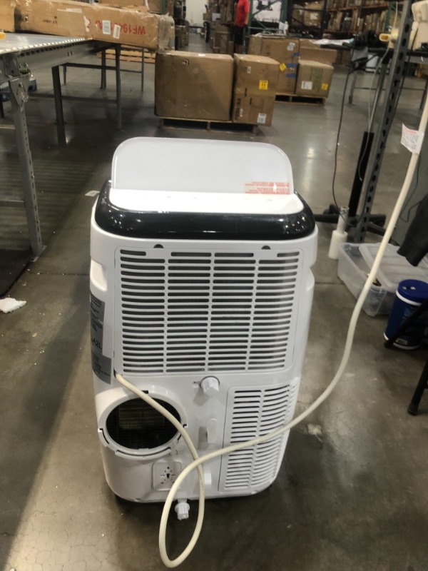 Photo 1 of BLACK+DECKER BPP10HWTB Portable Air Conditioner with Heat and Remote Control, 10,000 BTU SACC/CEC (14,000 BTU ASHRAE), Cools Up to 450 Square Feet, White
