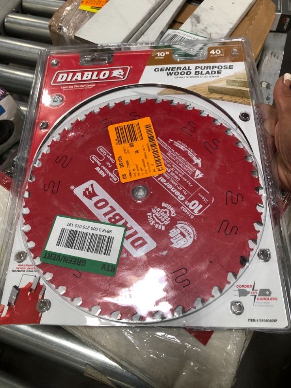 Photo 1 of DIABLO
10 in. x 40-Tooth General Purpose Circular Saw Blade

//only one