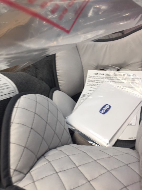 Photo 2 of Chicco KeyFit 30 Infant Car Seat - Nottingham