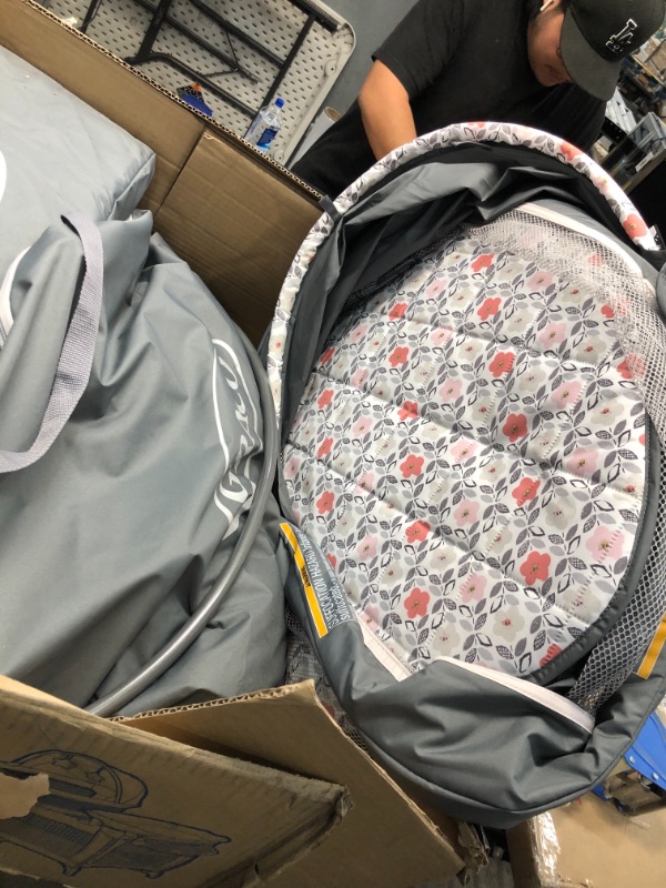 Photo 2 of Graco Pack 'n Play Travel Dome LX Playard | Includes Portable Bassinet, Full-Size Infant Bassinet, and Diaper Changer, Annie
