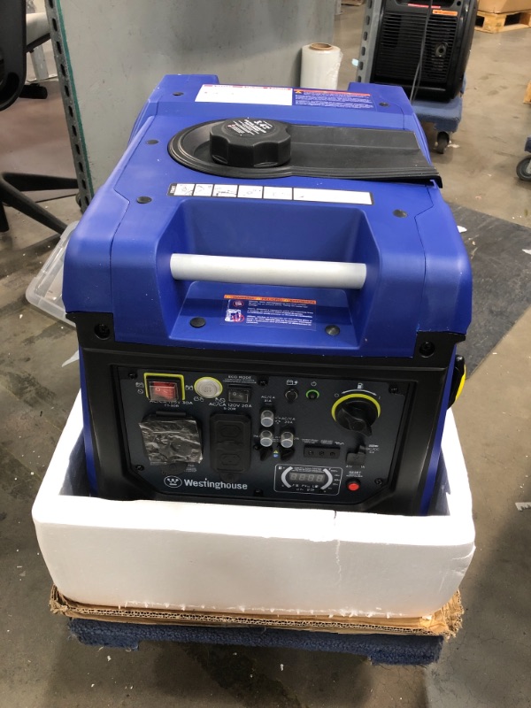 Photo 1 of ***MISSING REMOTE*** Westinghouse iGen4500 Super Quiet Portable Inverter Generator 3700 Rated & 4500 Peak Watts, Gas Powered, Blue/Black
