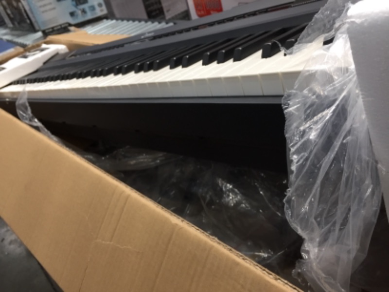 Photo 4 of Donner DEP-20 Beginner Digital Piano 88 Key Full Size Weighted Keyboard, Portable Electric Piano with Sustain Pedal, Power Supply
