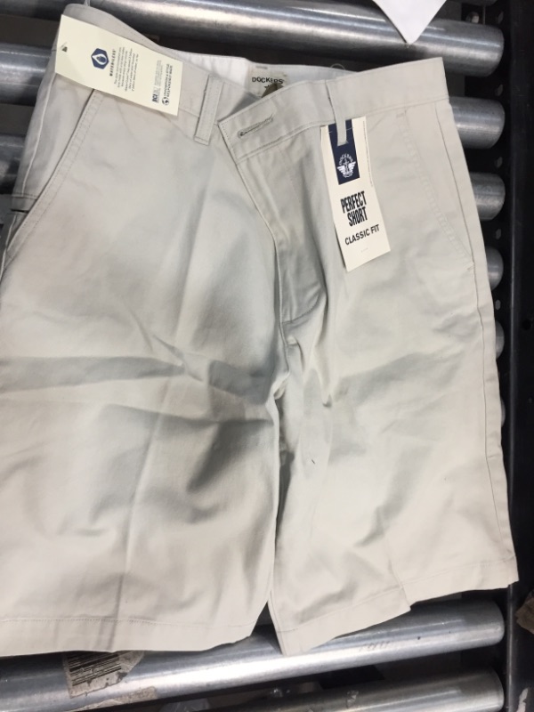 Photo 3 of Dockers Men's Perfect Classic Fit Shorts (Regular and Big & Tall)
