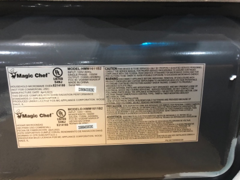 Photo 4 of 1.6 cu. ft. Magic Chef Countertop Microwave in Black with Gray Cavity
