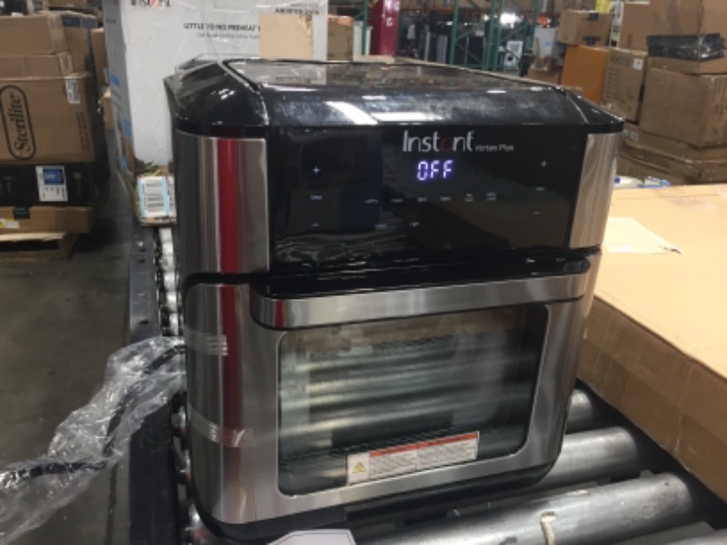 Photo 3 of (Damaged)
Instant Vortex Plus 10 Quart Air Fryer, Rotisserie and Convection Oven, Air Fry, Roast, Bake, Dehydrate and Warm, 1500W, Stainless Steel and Black
