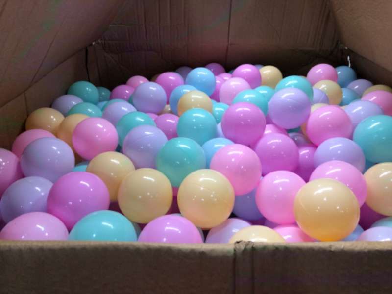 Photo 2 of Amazon Basics BPA Free Plastic Ball Pit Balls with Storage Bag, 1,000 ct (2.3” Diameter), Pastels
