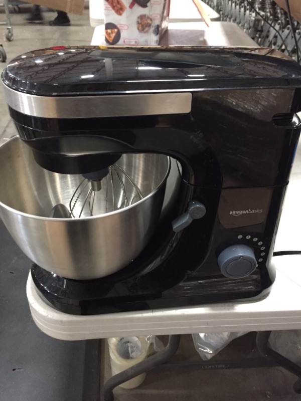 Photo 3 of Amazon Basics Multi-Speed Stand Mixer with Attachments, Black

//TESTED AND NONFUNCTIONAL, PARTS ONLY, MINOR COSMETIC DAMAGE 
