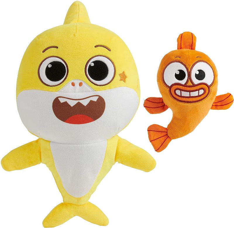 Photo 1 of Baby Shark's Big Show! Sing & Swing Musical Plush Toys – 2-Pack Includes Baby Shark and William Stuffed Animals **TESTED**
