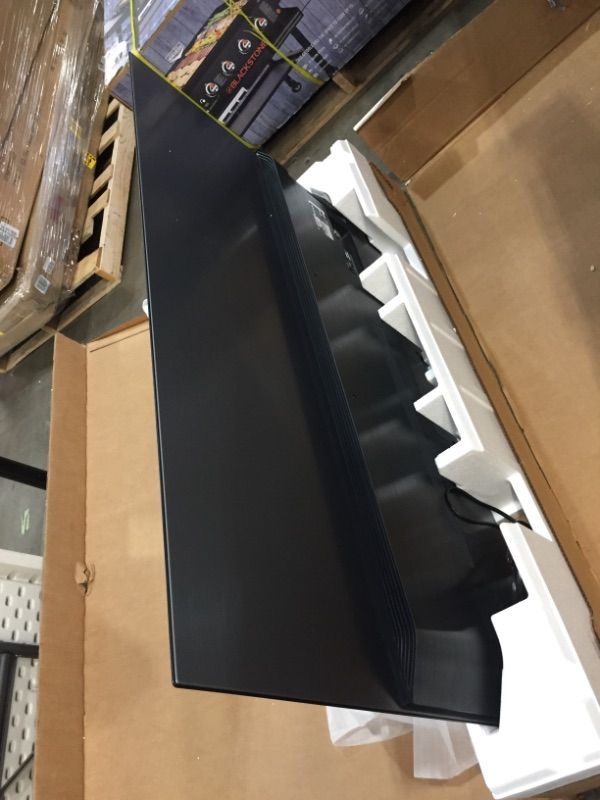 Photo 1 of LG OLED C1 SERIES 55” ALEXA BUILT-IN 4K SMART TV (3840 X 2160), 120HZ REFRESH RATE, AI-POWERED 4K, DOLBY CINEMA, WISA READY, GAMING MODE (OLED55C1PUB, 2021)
