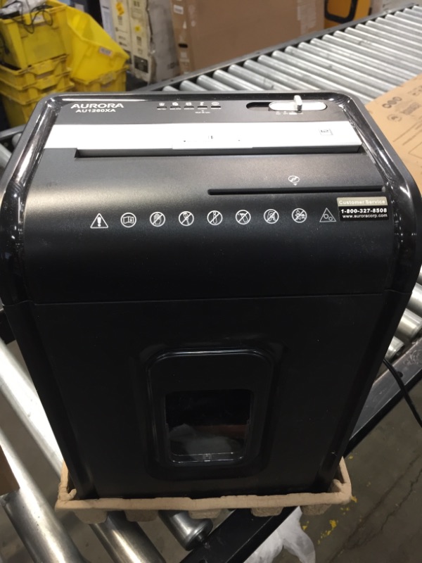 Photo 2 of **NOT FUNCTIONAL**Aurora AU1260XA Anti-Jam 12-Sheet Crosscut Paper and CD/Credit Card Shredder
