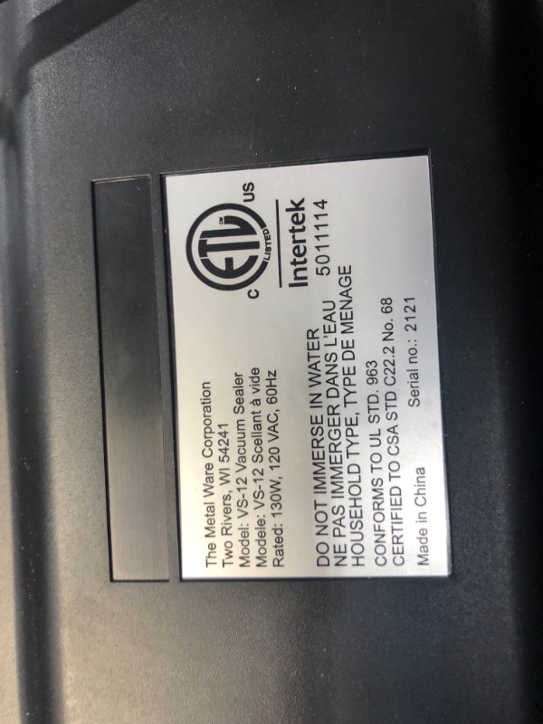 Photo 4 of Deluxe Vacuum Sealer, Silver.
