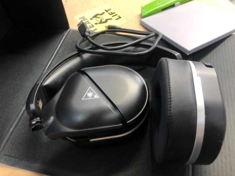 Photo 3 of Turtle Beach Stealth 700 Gen 2 Wireless Xbox Headset - Black